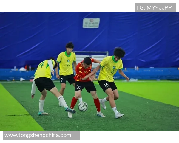 足球明星穿着10号球衣的精彩瞬间与背后的故事分享 足球明星穿着10号球衣的精彩瞬间与背后的故事分享