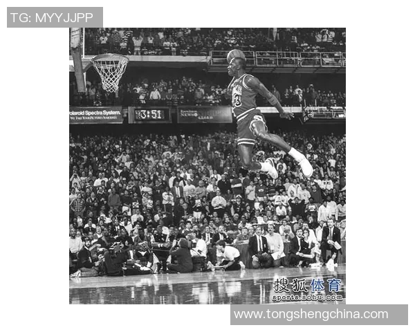 篮球明星的生活与梦想探讨：从赛场到生活的精彩瞬间分享